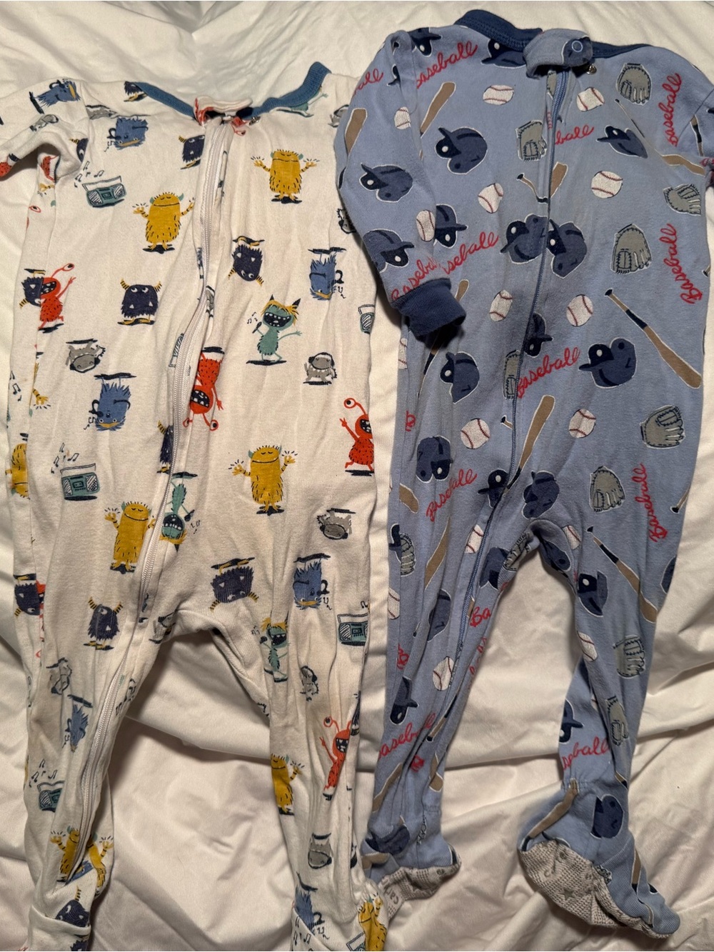 Carter’s pajama bundle